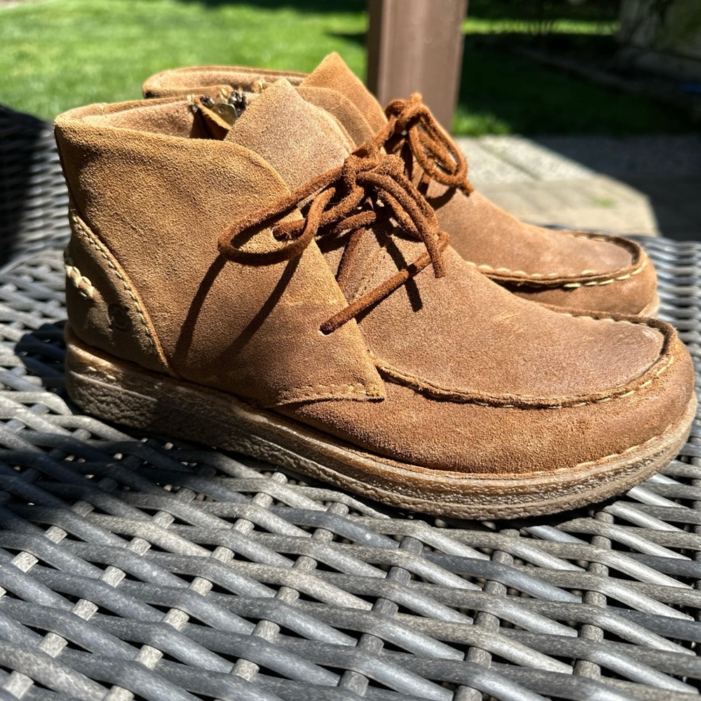 Women's Cozy Casual Suede Ankle Boot in Chestnut Brown - Picture 3 of 12